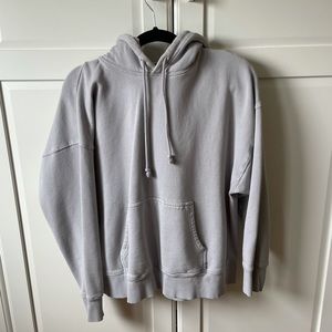 aritzia boyfriend hoodie